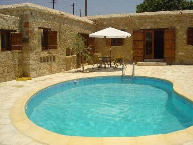 Kipseli Cottage Polis Buitenkant foto